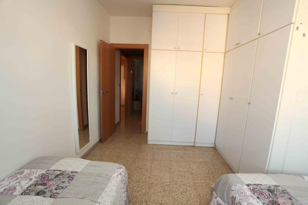 Apartamento Bordeta Barcelona Habitación foto